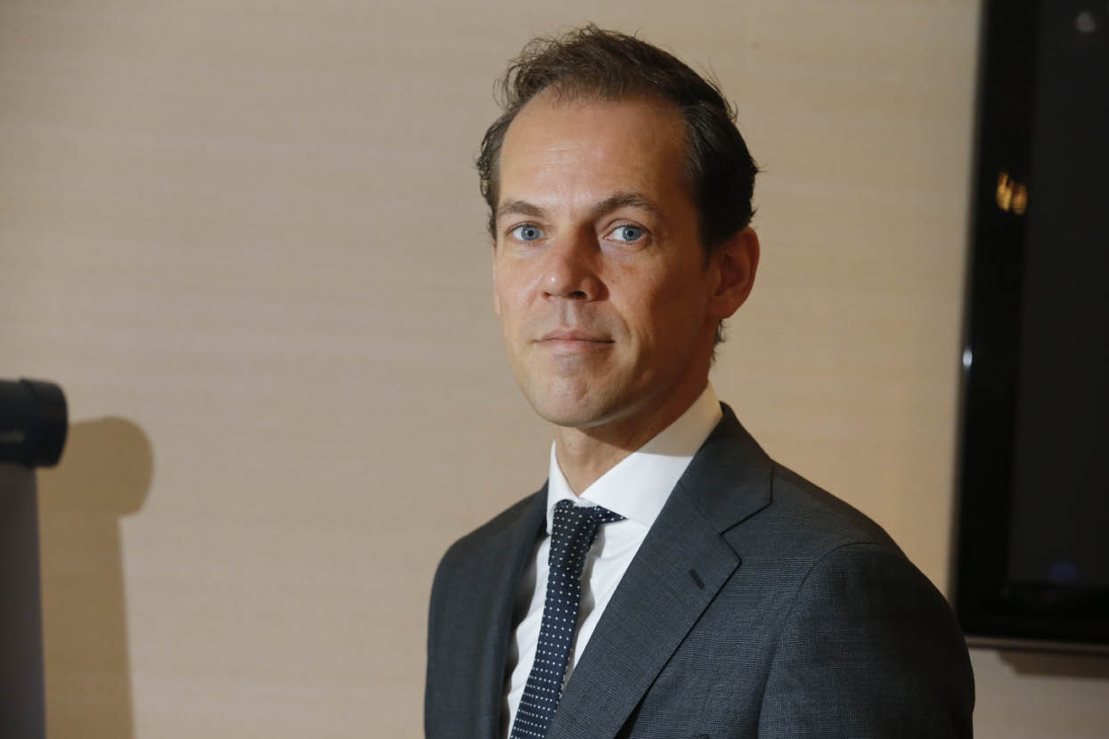 robbert_vriezen_de_professionalisering_van_de_crowdfundingsmarkt_opt