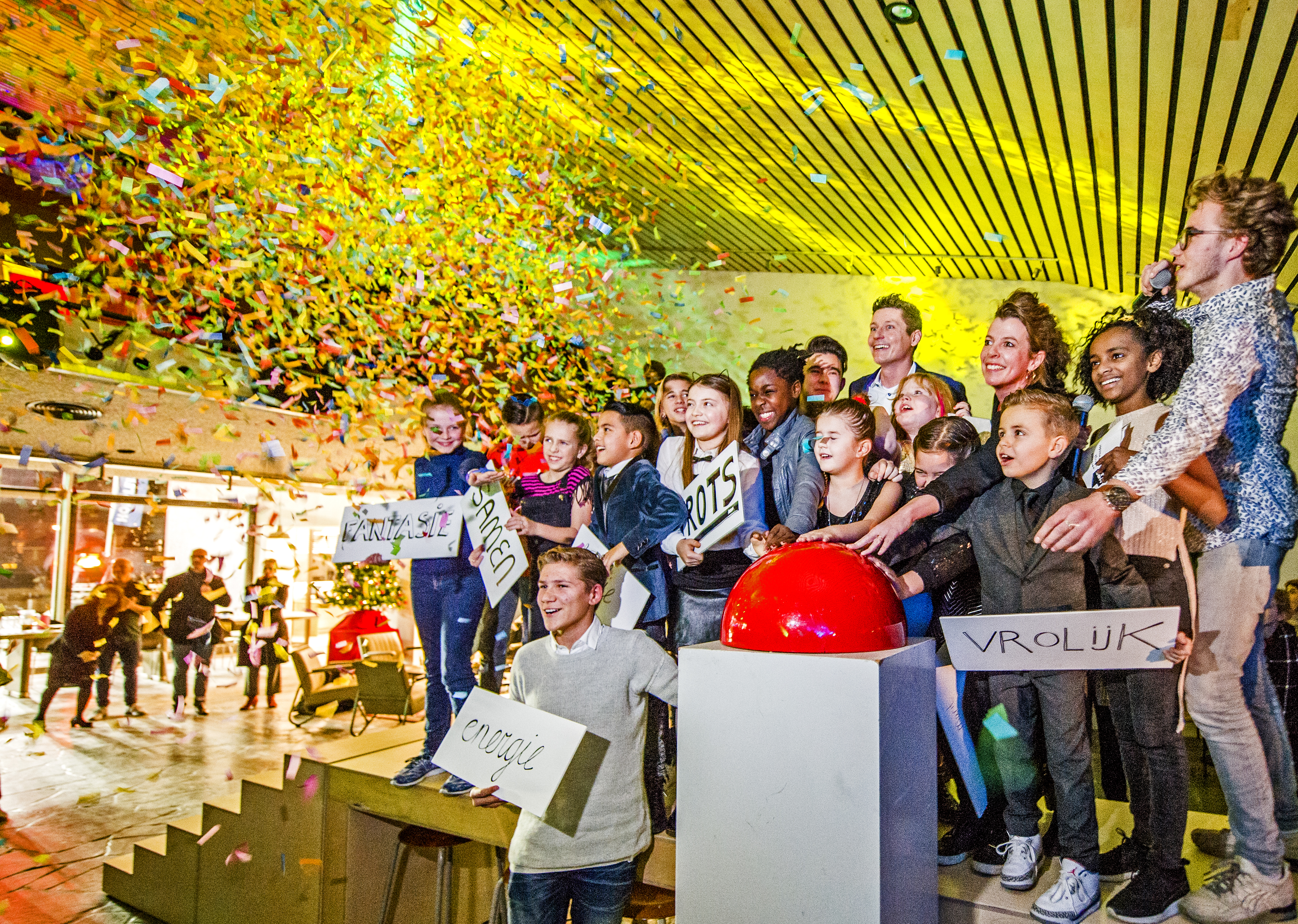 Hoefpleintheater officieel geopend na complete verbouwing