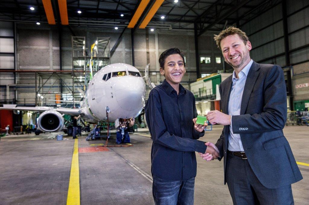 Directeuren van Nederlandse multinationals doen 200 kinderen bijzondere belofte