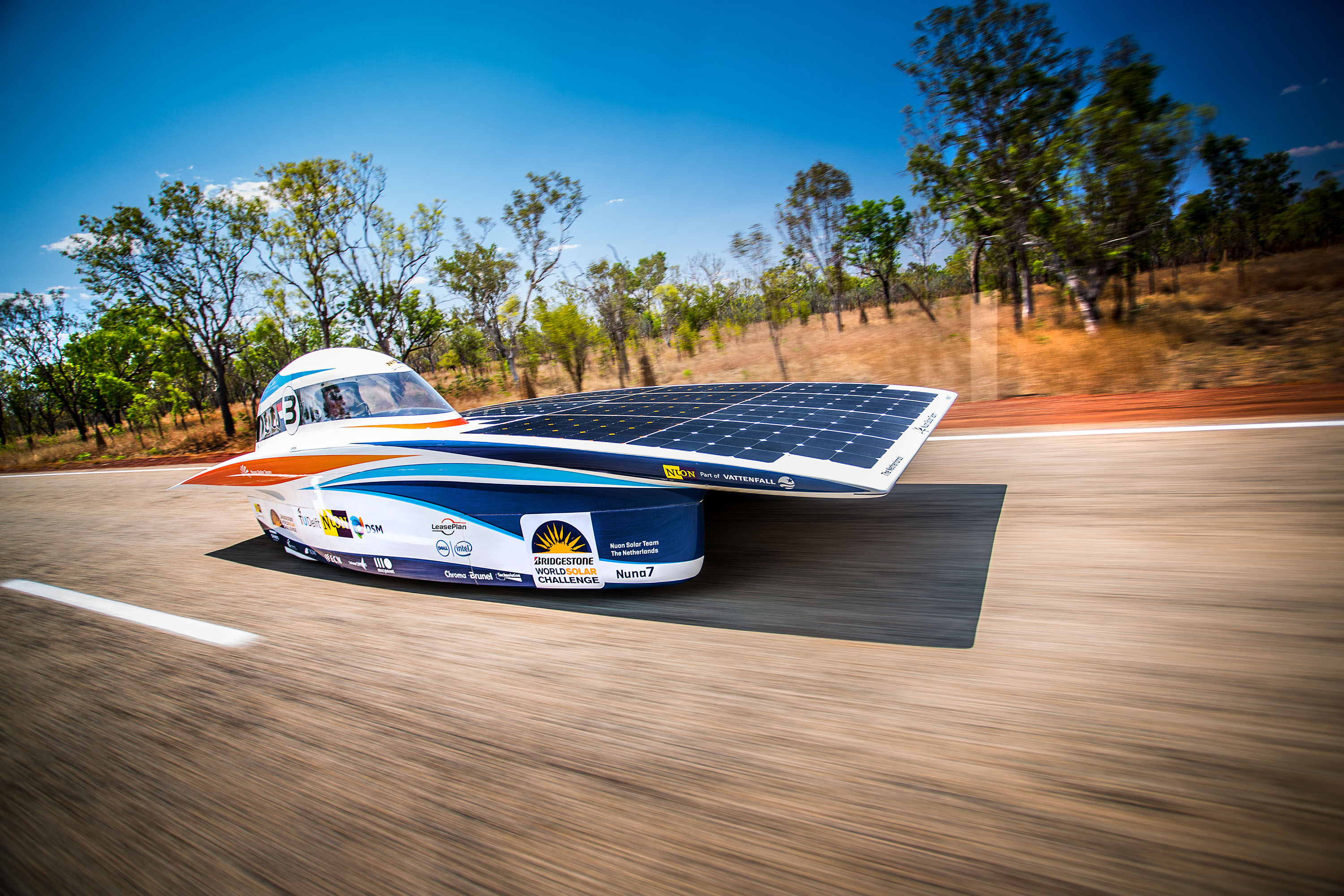 Nuon Solar Team op congres Cleantech Tomorrow in Eerbeek