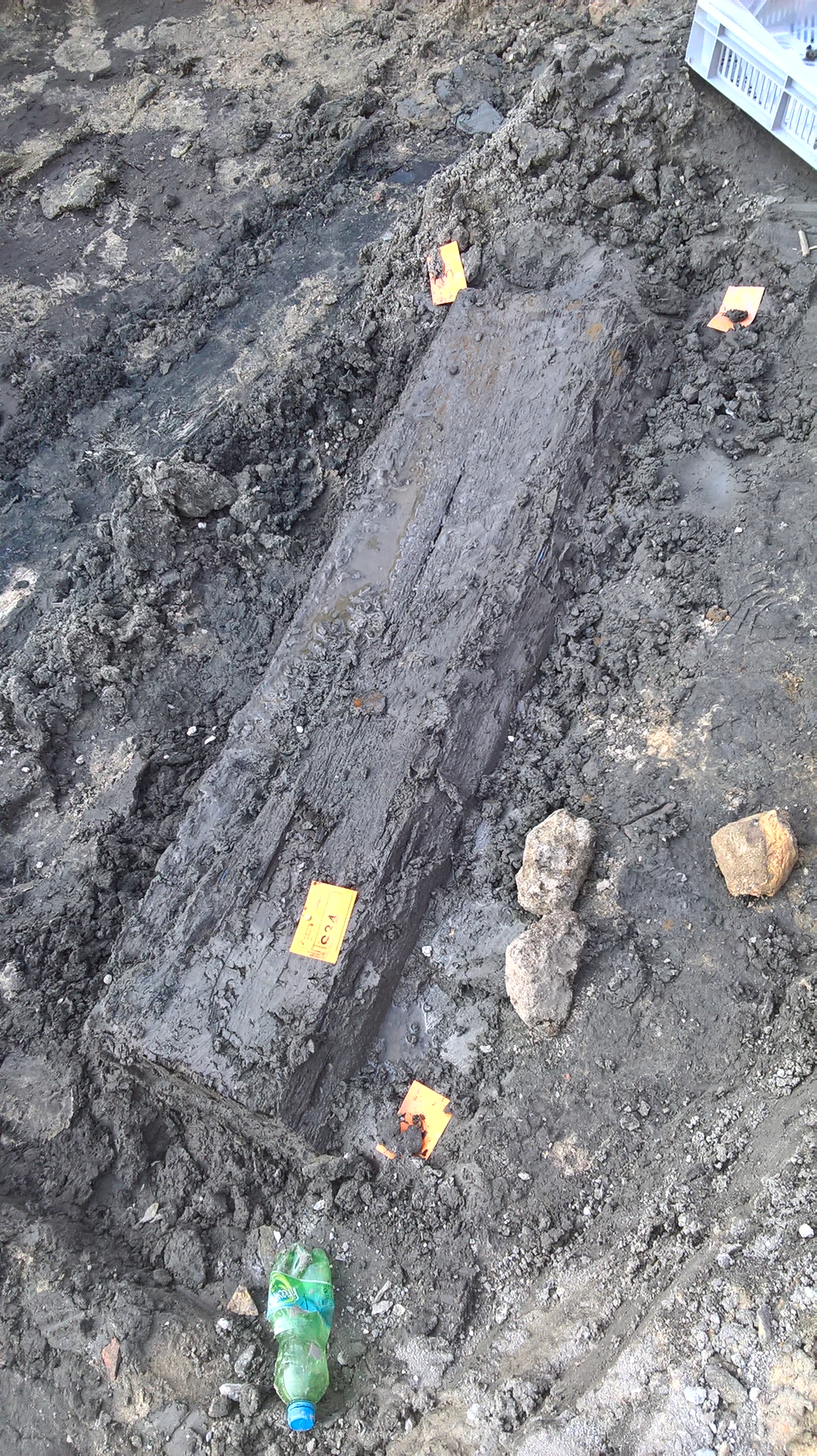 Vondst kerkhof uit late Middeleeuwen bij Lindtse kerk