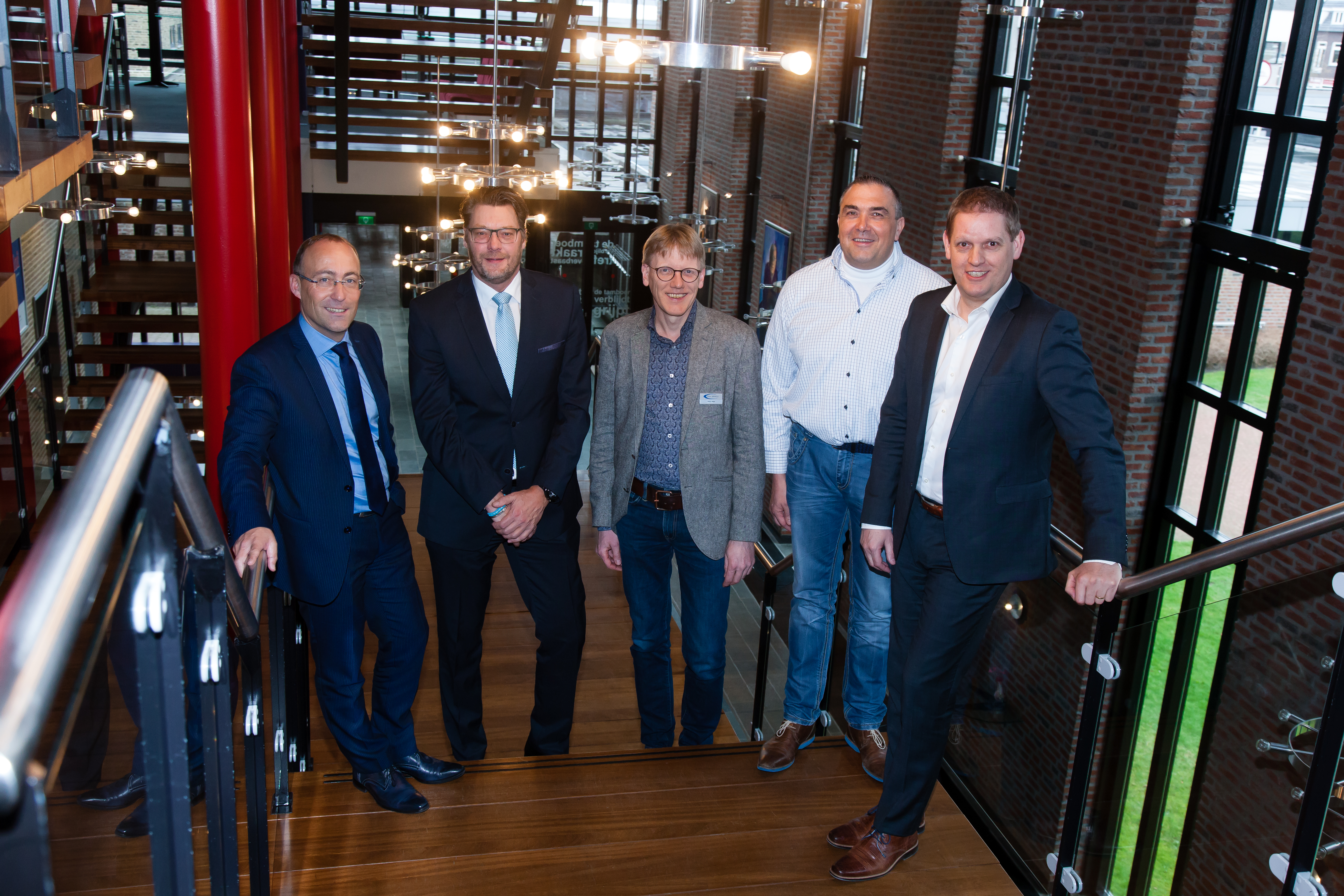 Overheid, onderwijs en ondernemers slaan handen ineen voor ontwikkeling maakindustrie