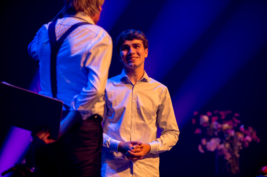 Multitalent Alex Dings wint prijs Sprout beste jonge ondernemer 2017