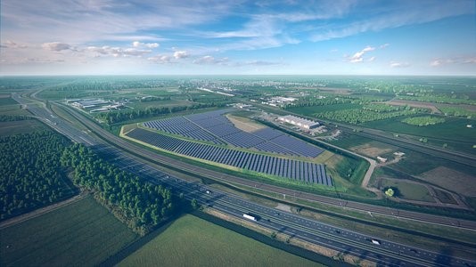 Zonnepark op oude afvalberg langs A15 grootste in Gelderland