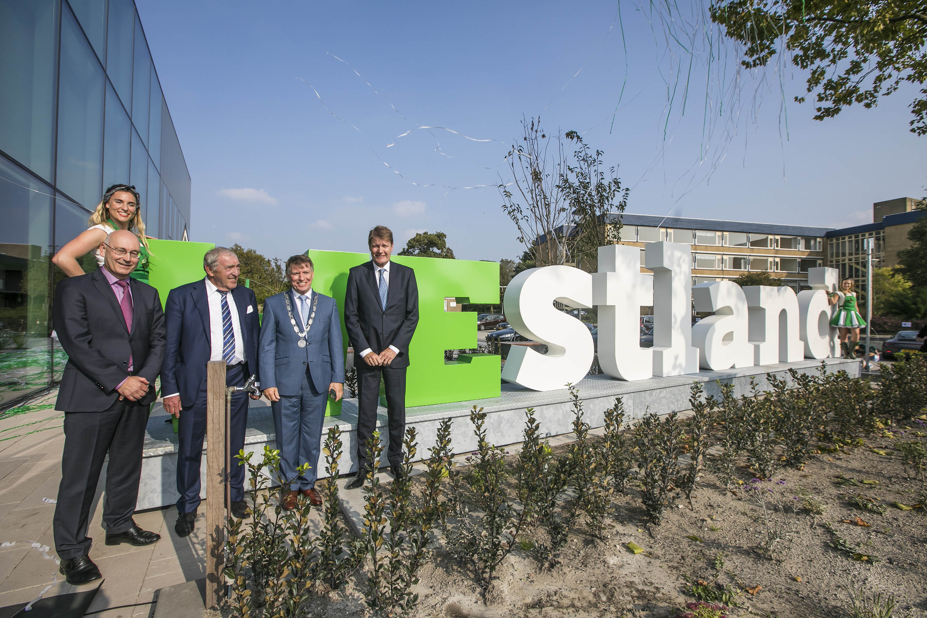 Nieuw gemeentehuis Westland officieel geopend