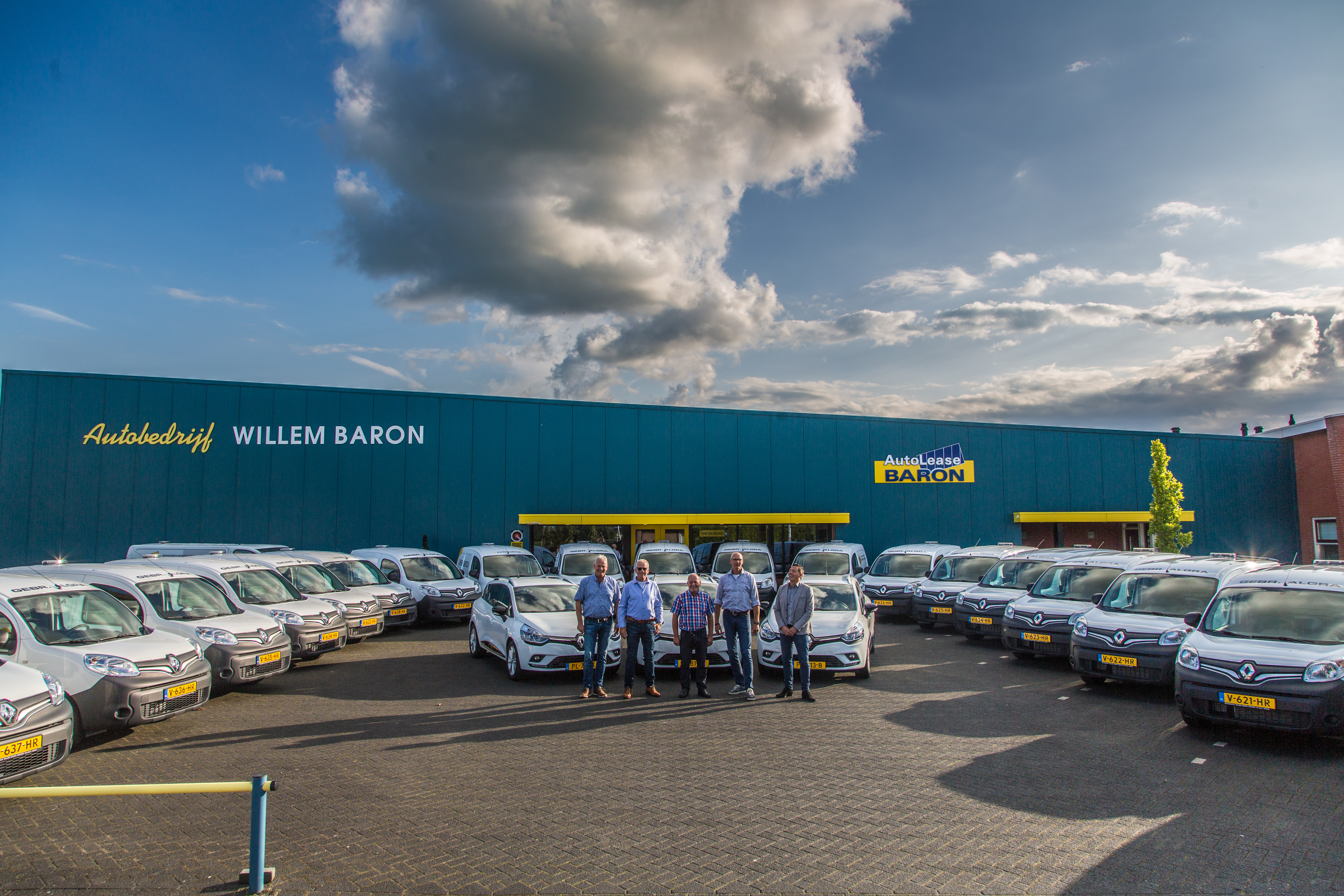 Wagenpark Gebr. Algra vernieuwd door AutoLease Baron