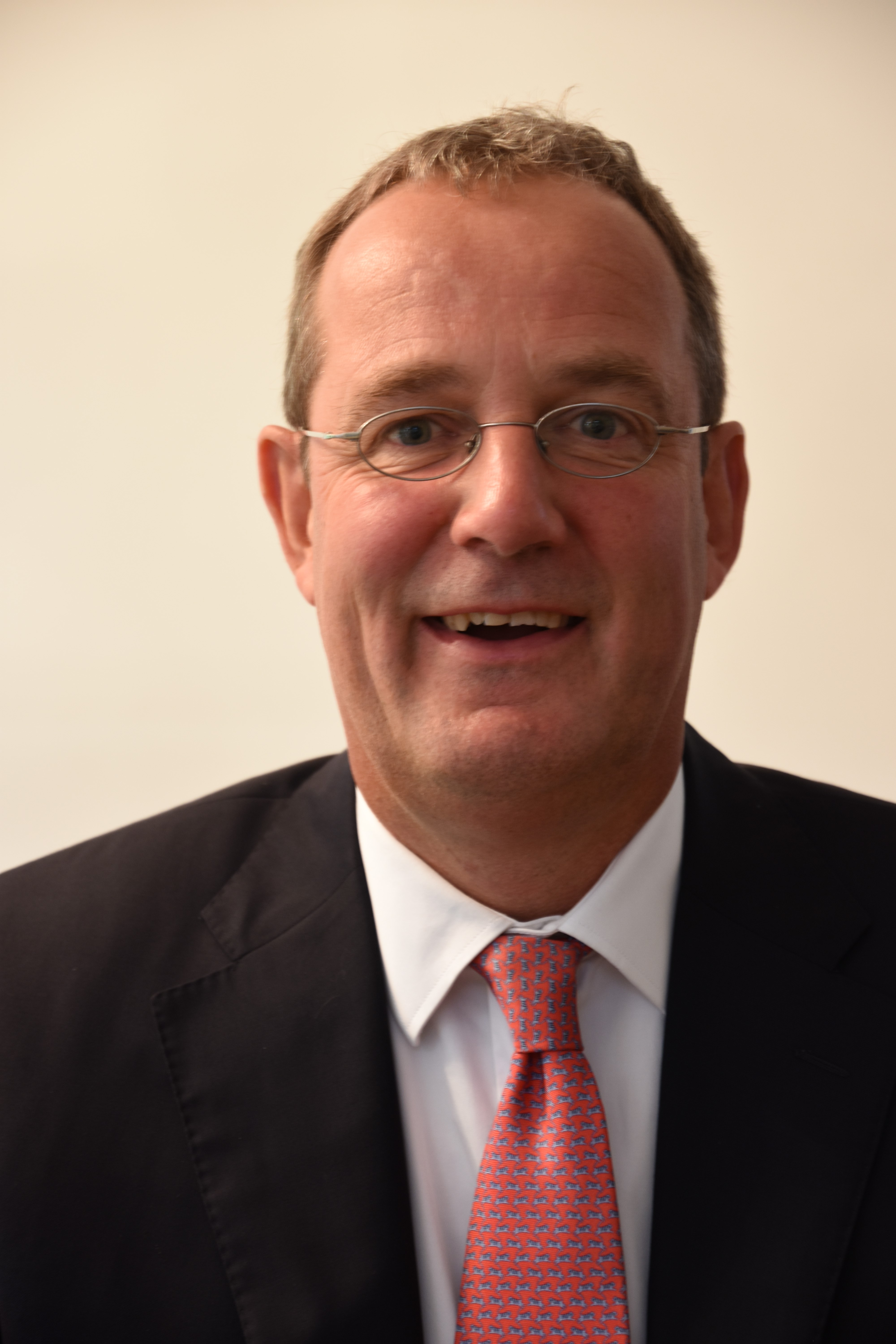 JLL benoemt Pieter Hendrikse tot CEO van Nederland