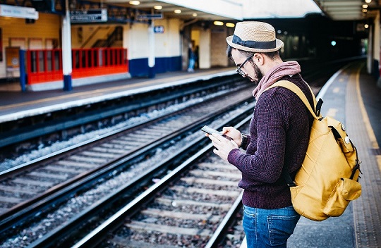 Treinvertraging wordt aangenaam door de Vertraging Opwaarderen app