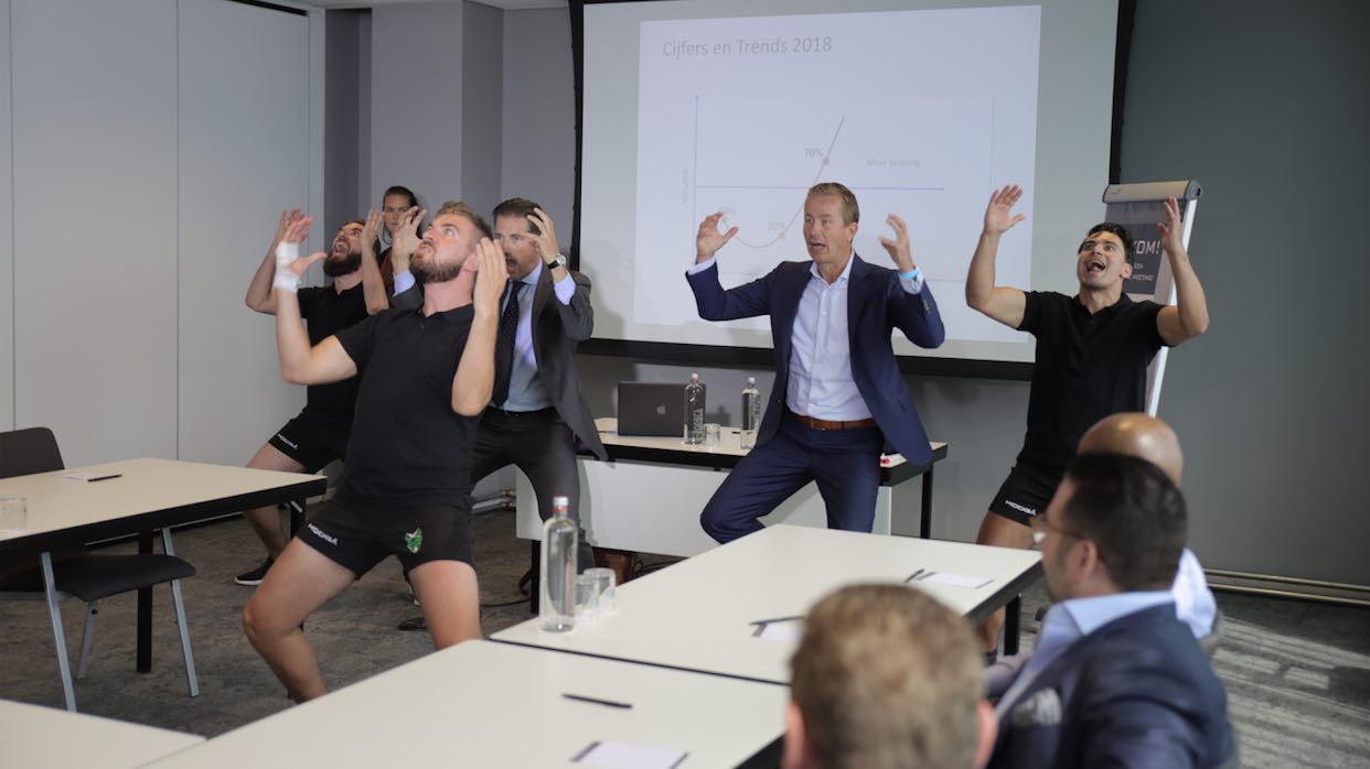 Vergaderen met een Yoga en Haka Break bij Postillion Hotels