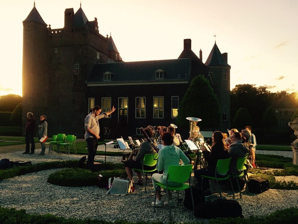 Nazomeren met SCHEMERING