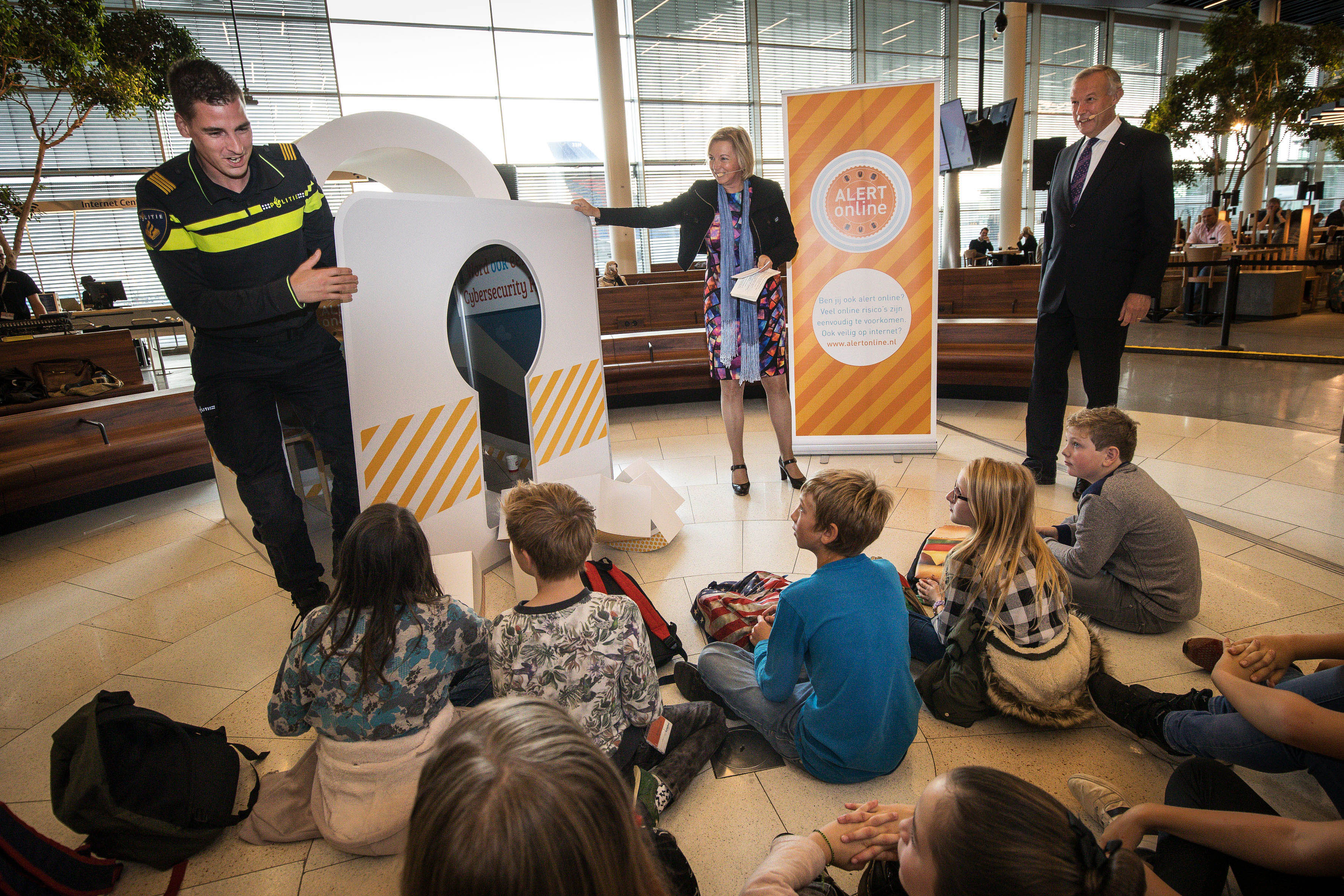 Nederlander nonchalant met cybersecurity op werk