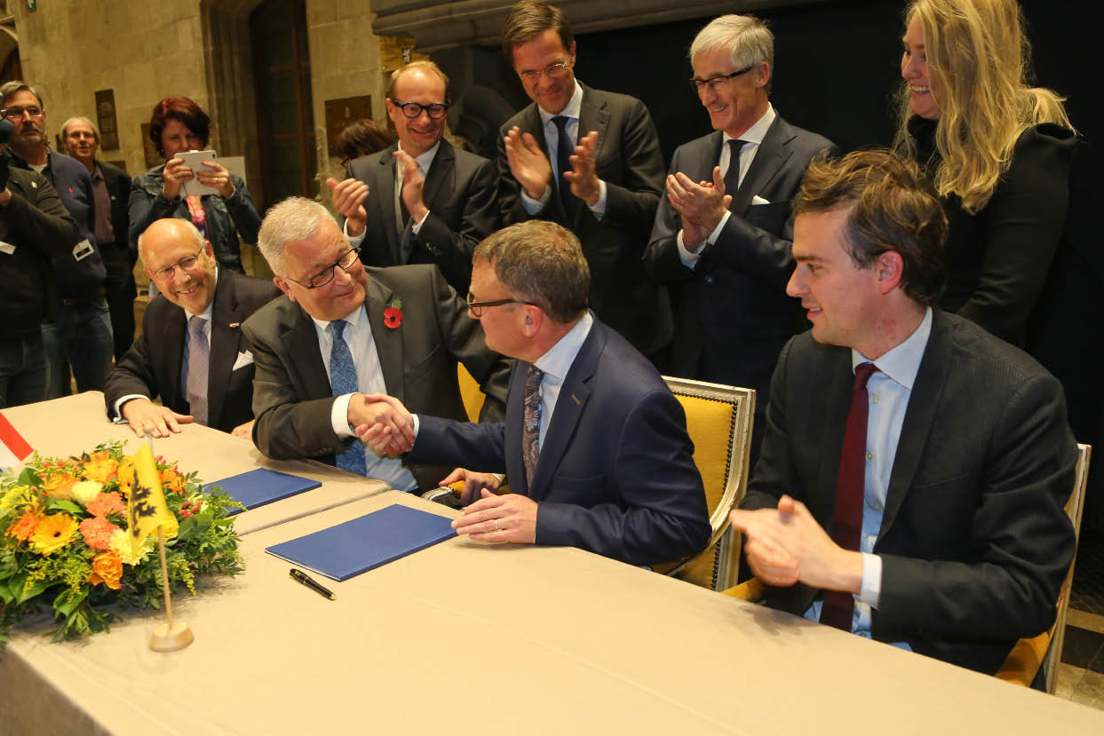 Alle lichten op groen voor grensoverschrijdend havenbedrijf