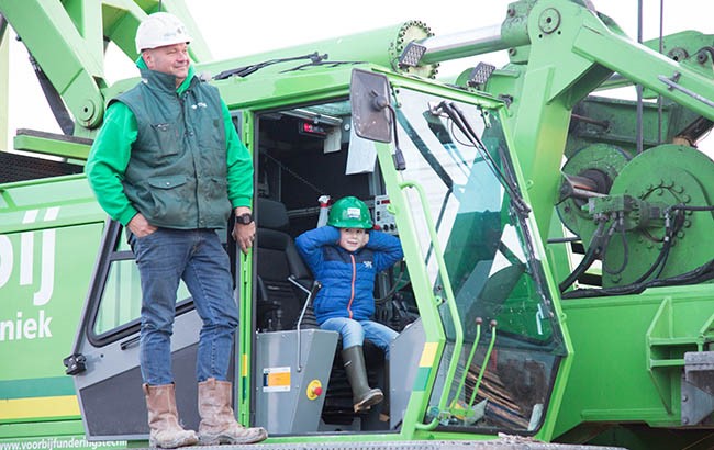 PACOMBI GROUP slaat eerste paal naar stevige toekomst