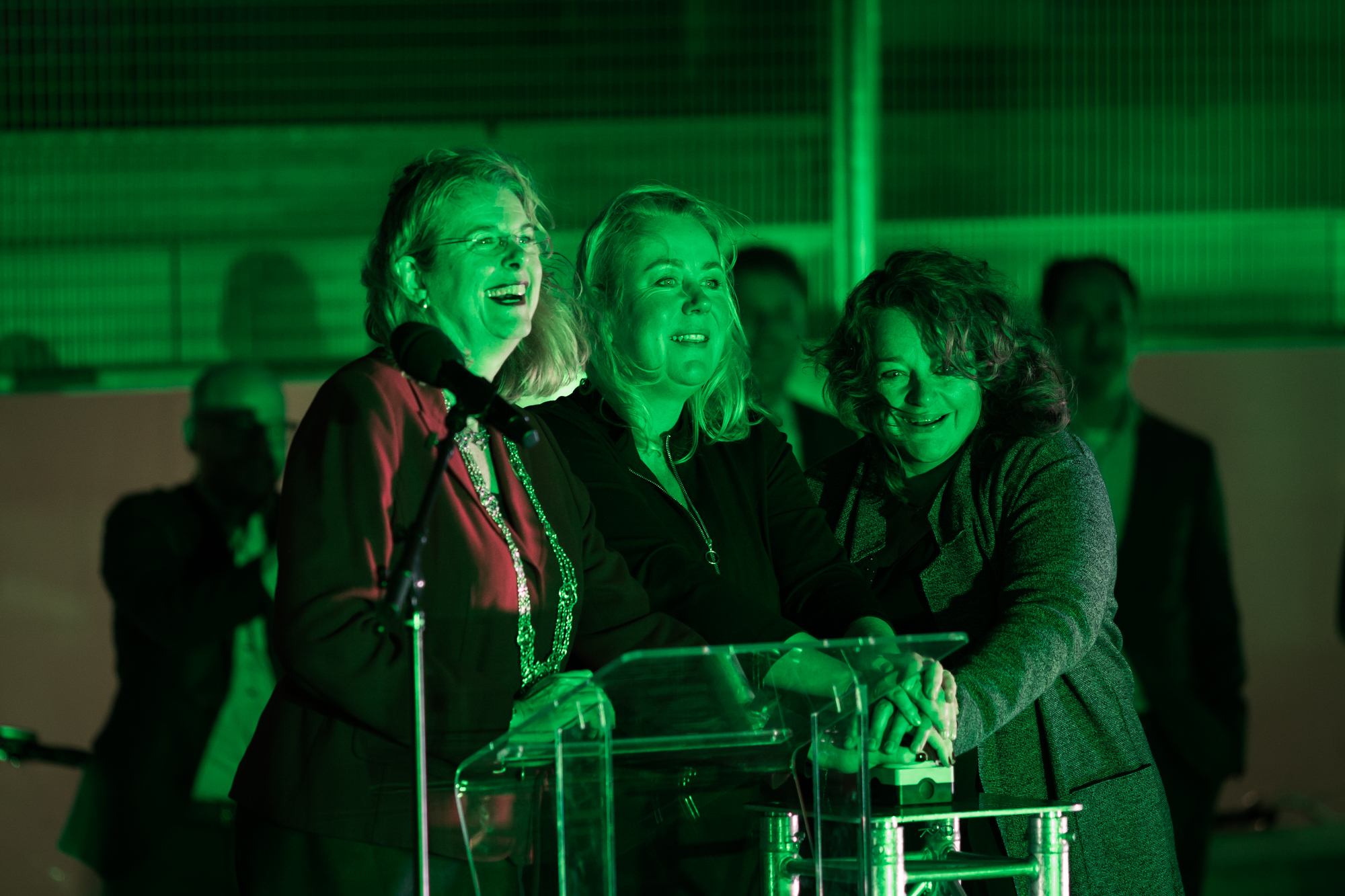 Duurzame polderdaktuin World Trade Center The Hague geopend door burgemeester Pauline Krikke