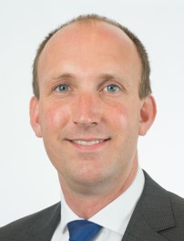 Simon-Kucher versterkt organisatie met Juriaan Deumer als partner
