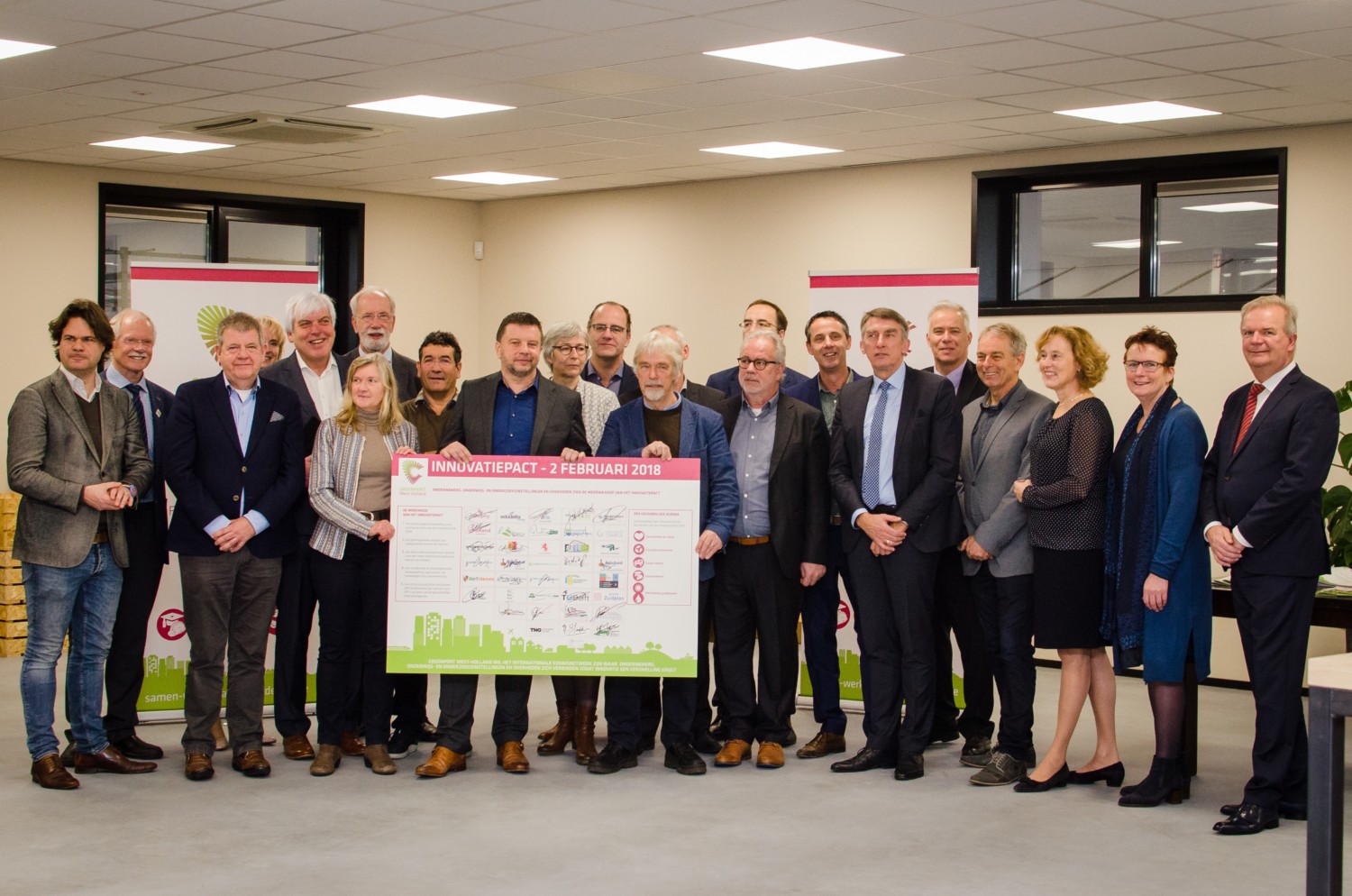 Versterking toppositie Nederlandse tuinbouw door ondertekening Innovatiepact Greenport