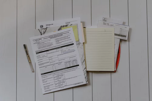 Een dagvaarding versturen: zo gaat dat in zijn werk
