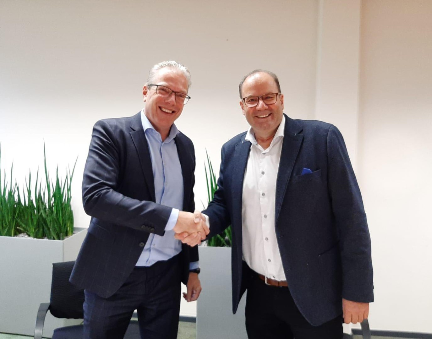 JCVANKESSEL Groep neemt Flier Installatiegroep over