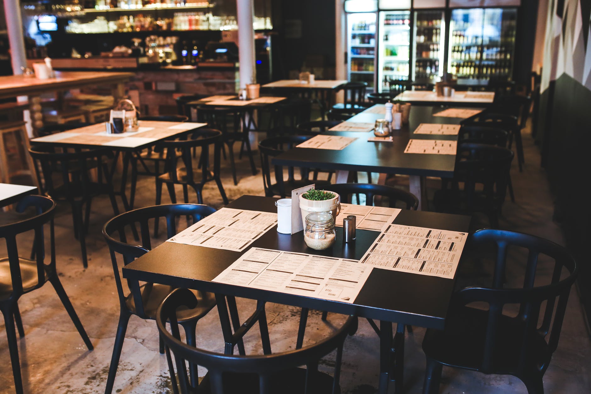Horeca plat gelegd; door verplichte sluiting 100 procent steun noodzakelijk
