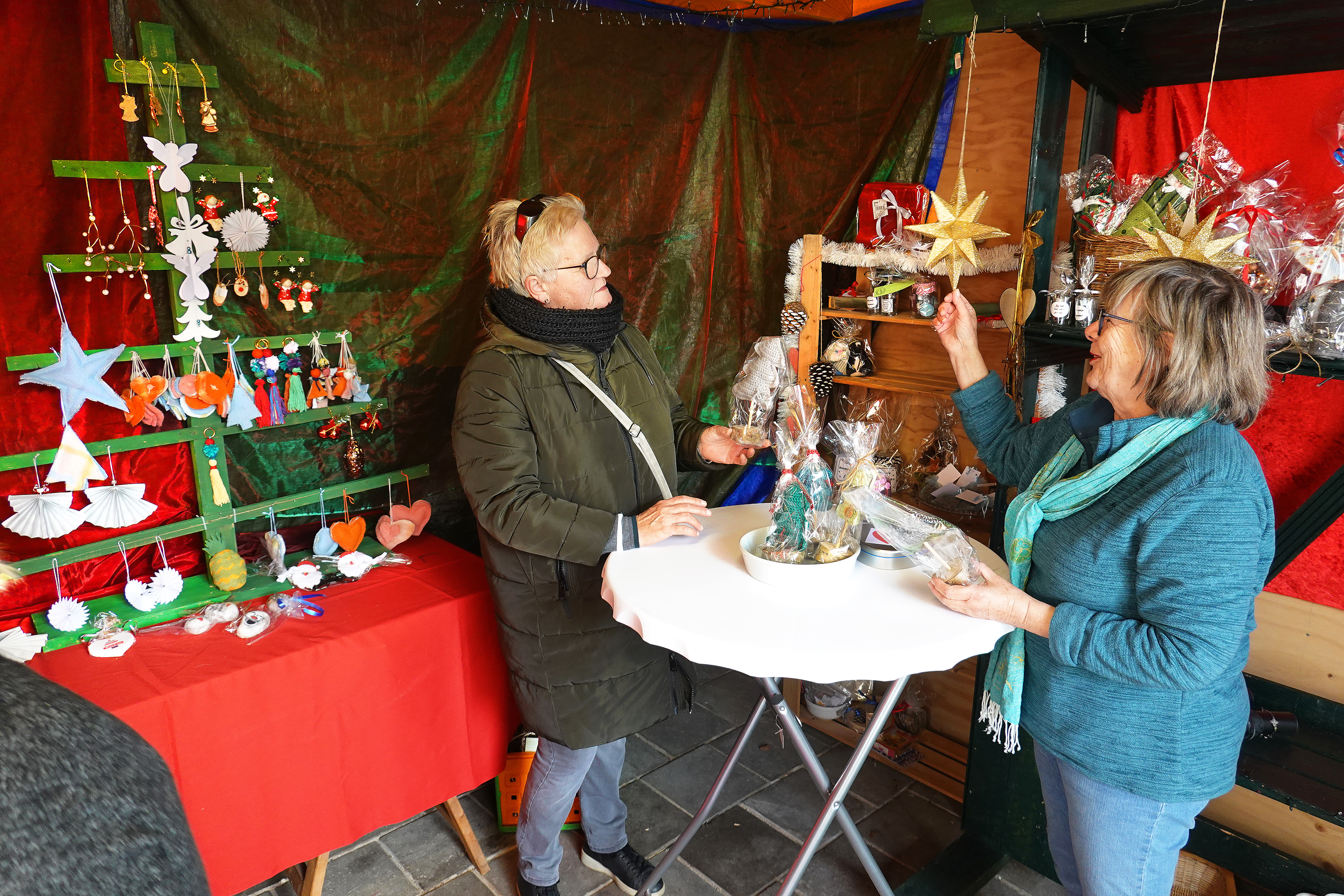 Doarpskeamer Akkrum opent kerstwinkeltje