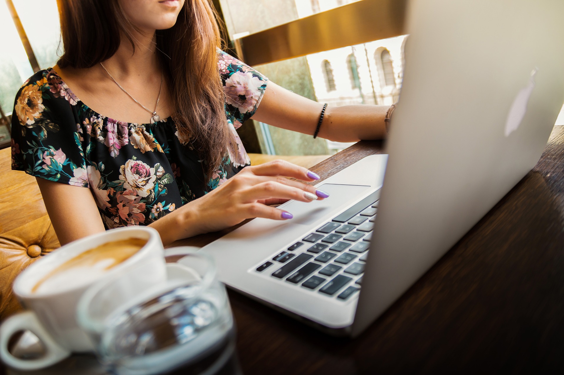 Nieuwe startup Jouwmeedenker.nl biedt gesprek met gecertificeerde coach on-demand