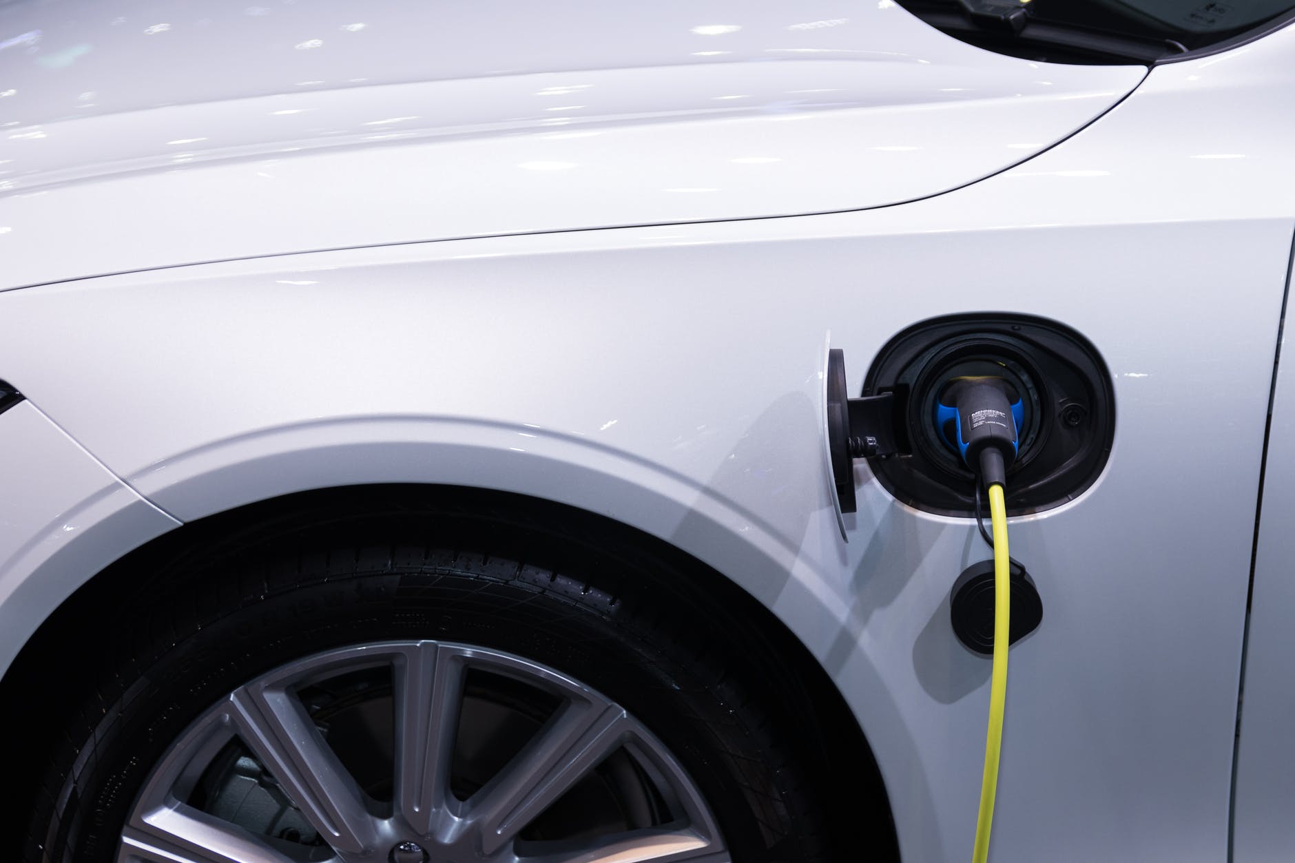 EVBox lanceert nieuwe Charge-app met creditcardbetalingen