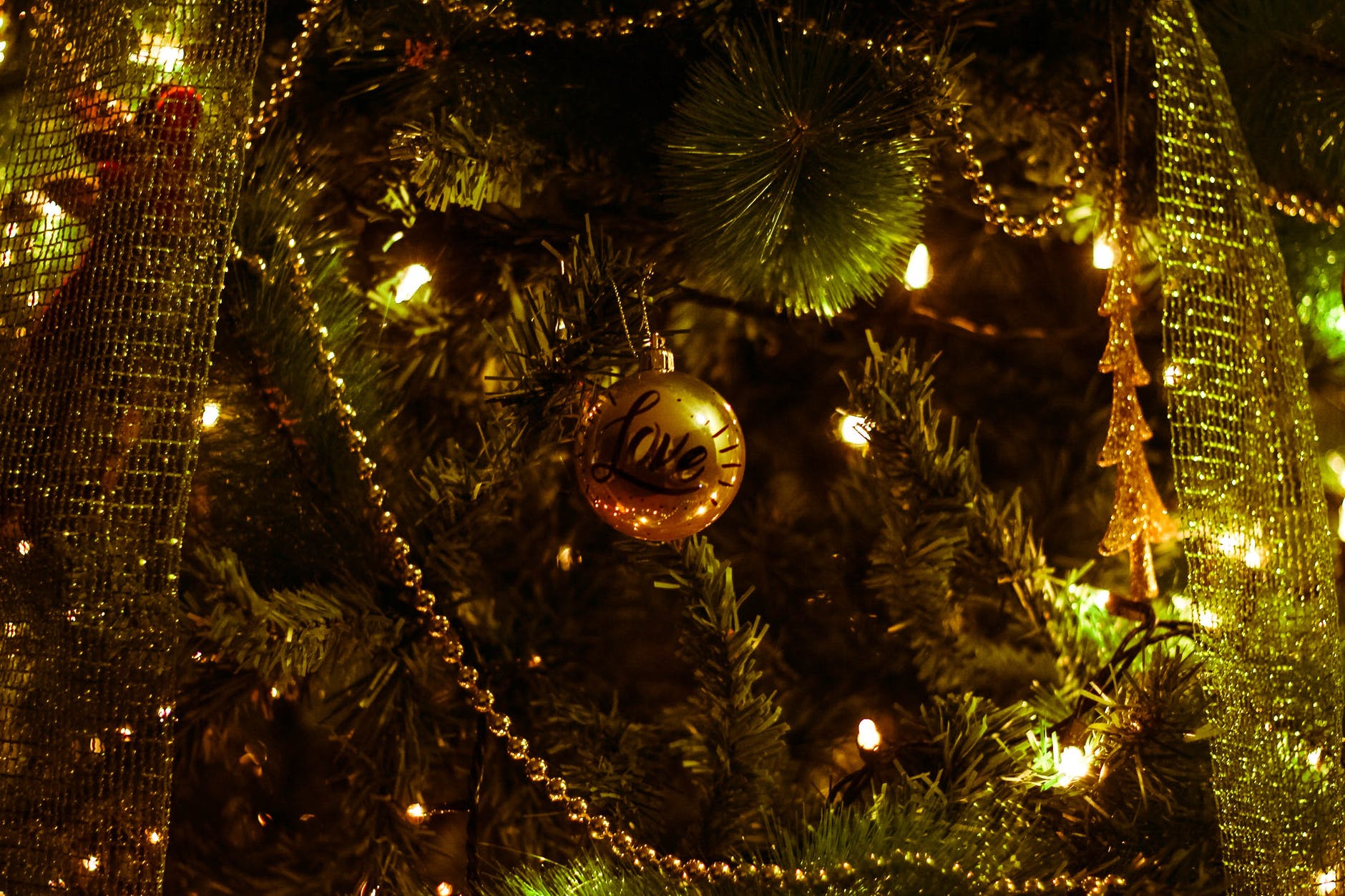 De Kerstwinkel uit Twijzel heeft een nieuwe eigenaar