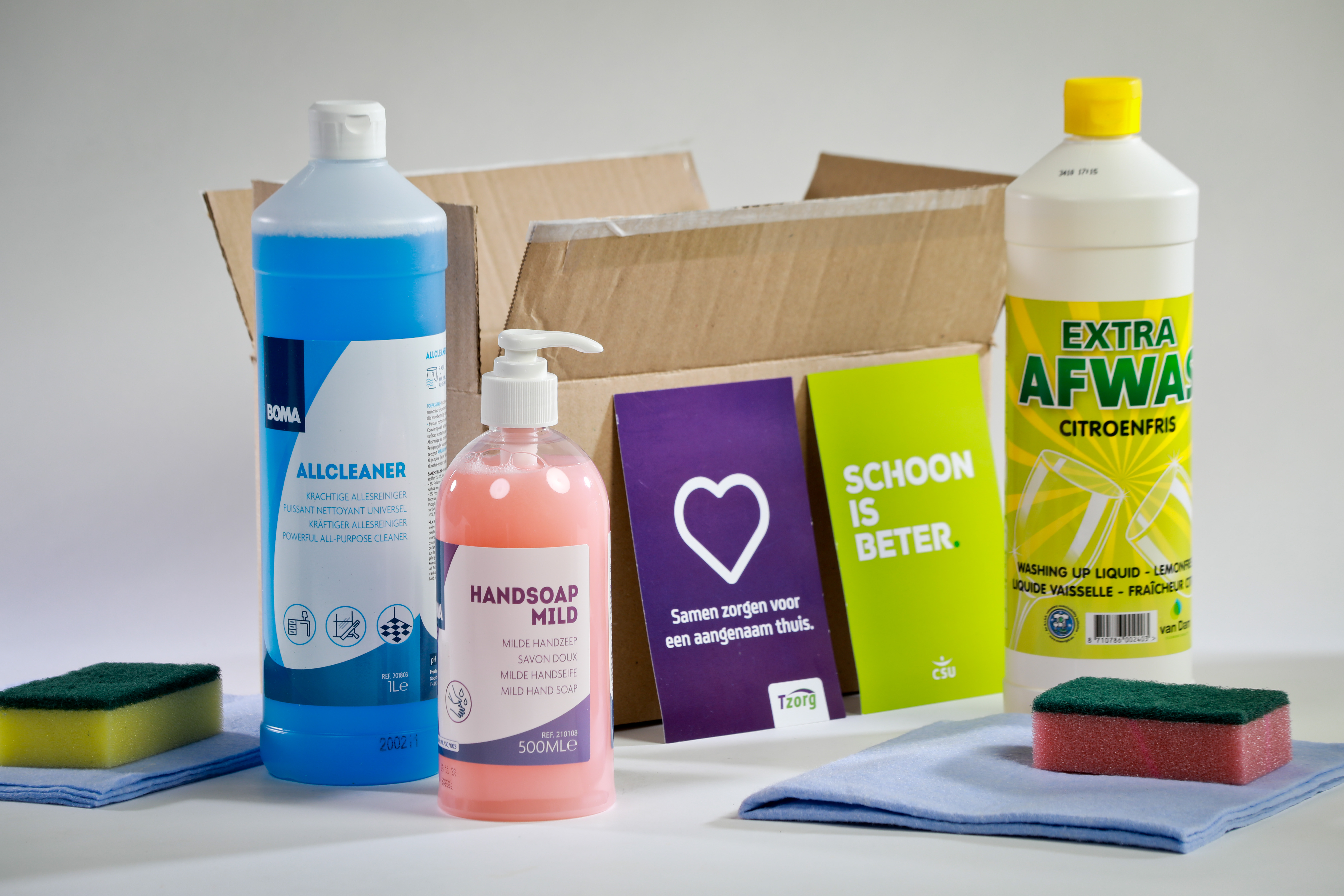 CSU en Tzorg doneren 10.000 schoonmaakpakketten aan Voedselbank