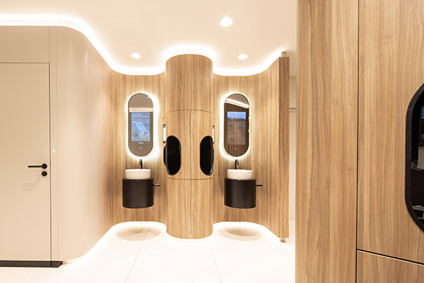 Total Nederland gaat voor 'wow-factor' bij toiletbezoek door samenwerking met ONE HUNDRED Restrooms