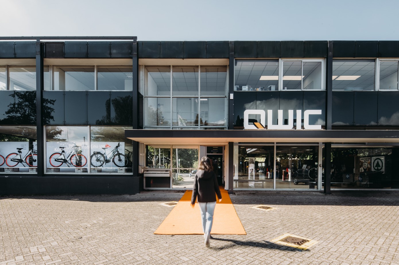 Showroom QWIC vernieuwd en open voor consumenten