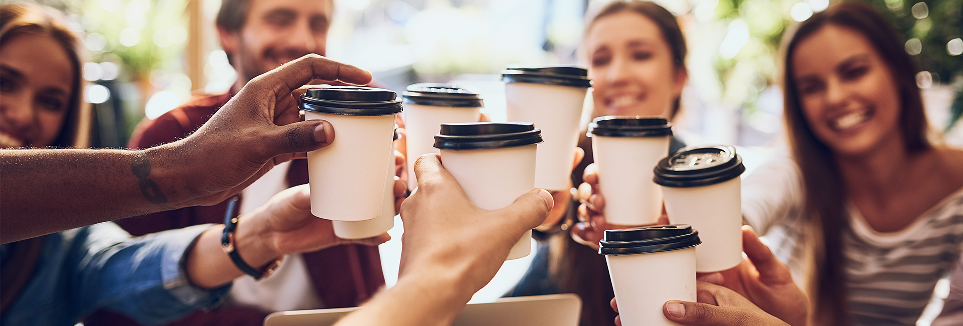 Koffiebekers voor reclame