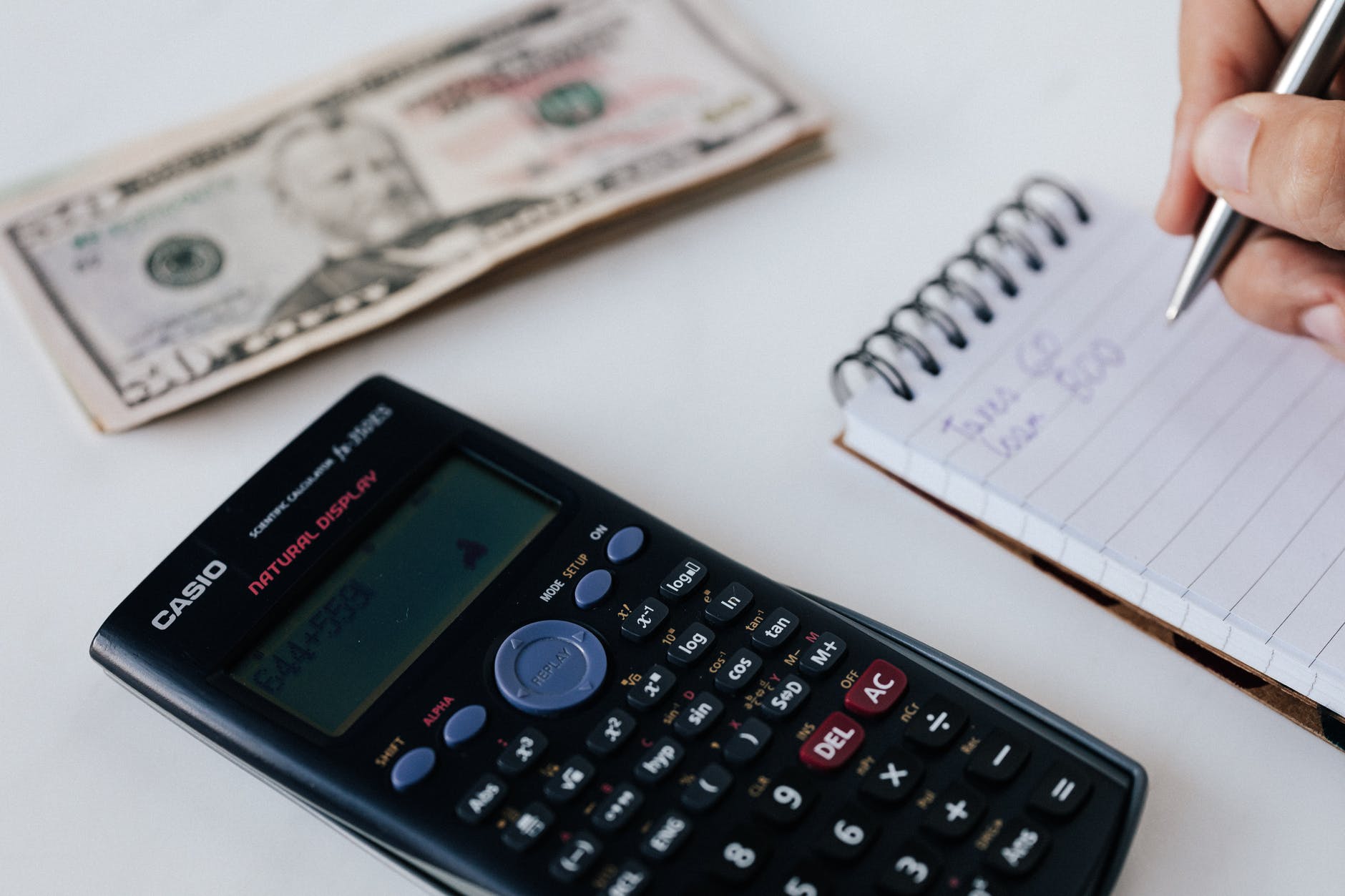 Wat is American factoring?