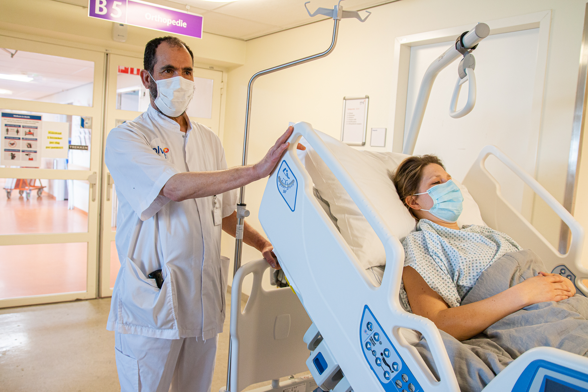 OLVG en Hillrom maken zorg veiliger en efficiënter door plaatsen smart bedden in hele ziekenhuis
