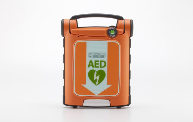 Een AED-defibrillator op het werk kan levens redden