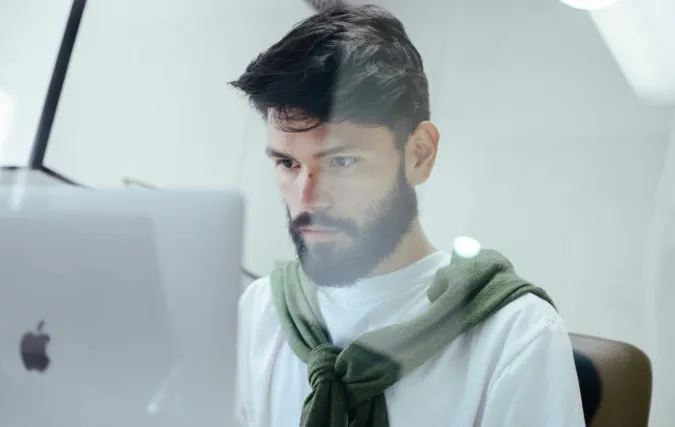 Het concurrentiebeding in beweging: wat werkgevers moeten weten bij het aannemen en behouden van personeel