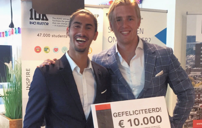 Bouwershub wint eerste SnelStart Startup Prijs
