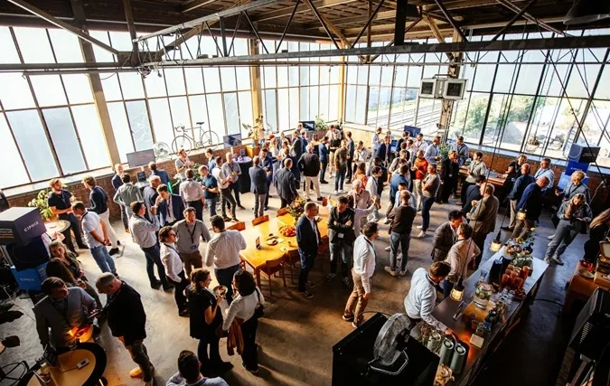 Van AI-pilot naar impact: waarom het fundament nu de bottleneck is