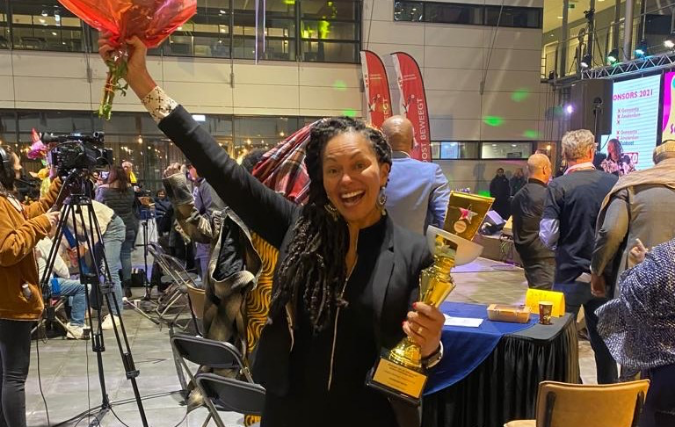 Compasso Social wint publieksprijs South East Parade