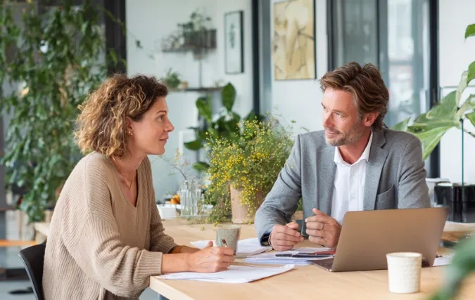 Wanneer ben jij als DGA verplicht pensioen aan te bieden aan personeel?