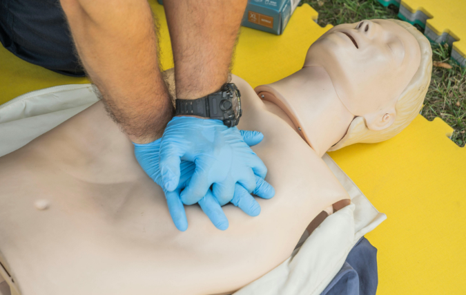 EHBO en BHV materialen voor professionals en opleiders: alles bij Arvem
