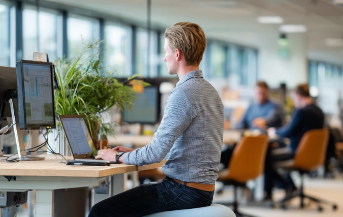 De voordelen van een ergokruk op de werkvloer