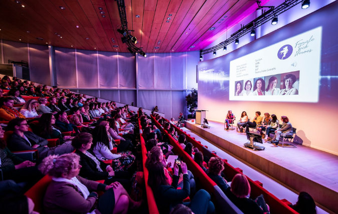 Van fotonica tot de metaverse: Fe+male Tech Heroes conferentie keert terug naar Eindhoven