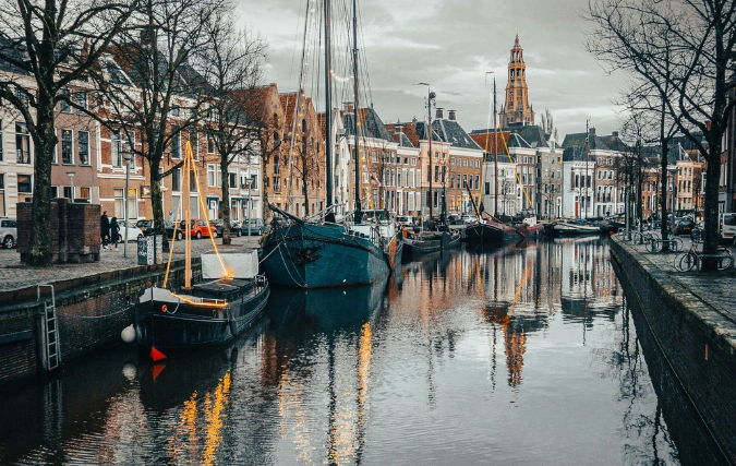 Boottocht in Groningen als perfect bedrijfsuitje