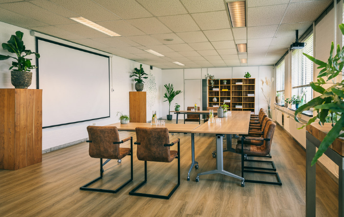 Sluit je vergadering af met een yogales bij dit unieke bedrijf