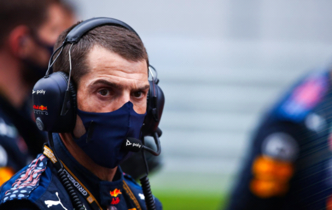 Poly sponsort Red Bull Racing om wereldwijd een winnend communicatie-team te vormen