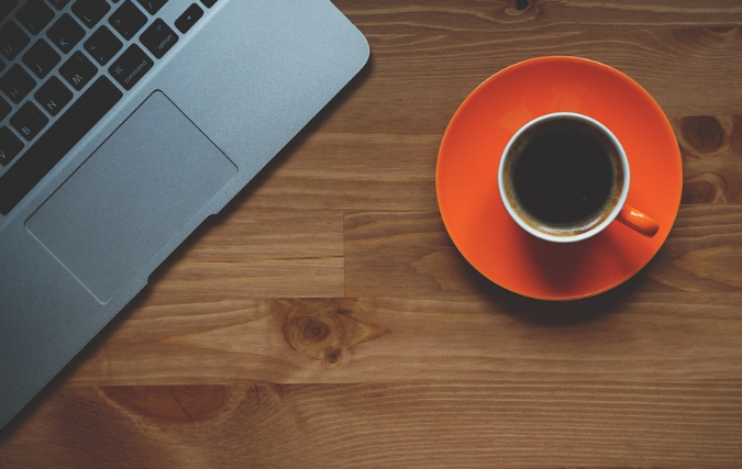 Meer saamhorigheid, productiviteit en beweging? Zorg voor een koffieautomaat op het werk!