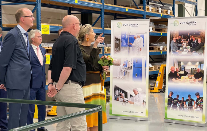 Koningin Máxima bezoekt MKB-winnaar 2020 Von Gahlen