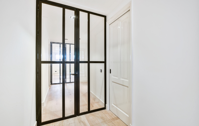 Stalen deuren met glas voor in uw kantoor