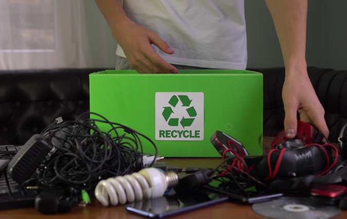Hoe bedrijven e-waste kunnen tegengaan