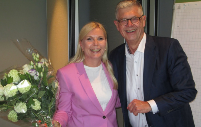 DeurwaardersBelangen.Nu verwelkomt nieuwe voorzitter mr. Cine van Heijnsbergen